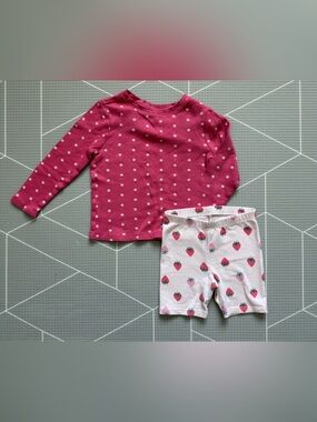 Old Navy|Baby girl/toddler set,Pink polka dot Top & strawberry biker shorts•boho